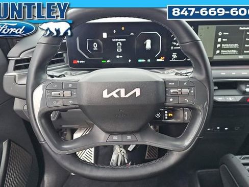 Used 2024 Kia EV9 GT-Line AWD/4WD image 8