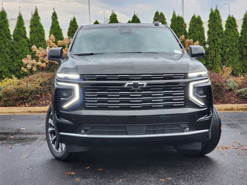 New 2026 Chevrolet Suburban High Country image 5