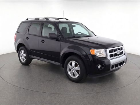 Used 2011 Ford Escape Limited w/ 302A Rapid Spec Order Code FWD image 2