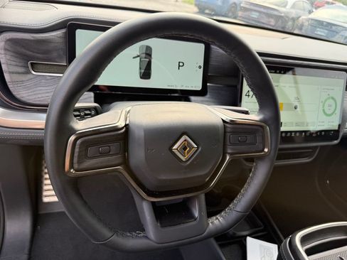 Used 2023 Rivian R1S Adventure AWD/4WD image 12
