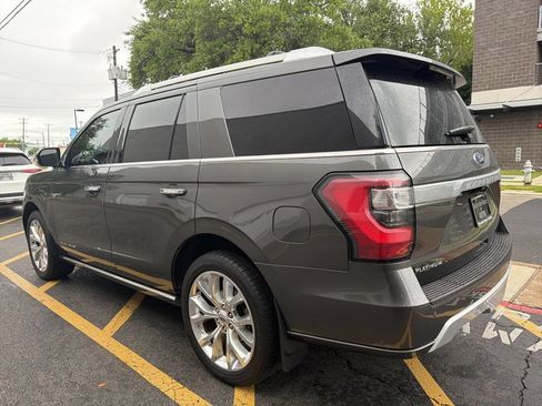 Used 2019 Ford Expedition Platinum RWD image 5