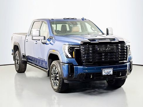 New 2026 GMC Sierra 3500 Denali Ultimate w/ LPO, Black Badging Package image 1