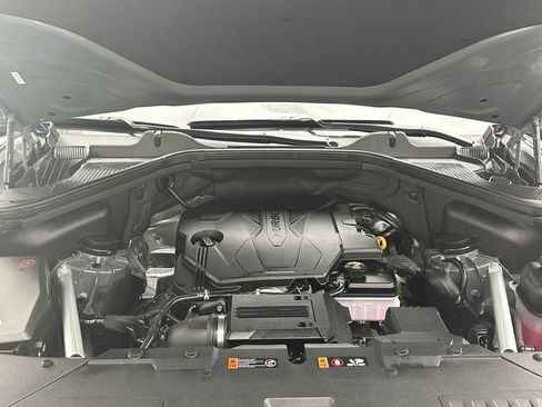 Certified 2025 Genesis GV80 2.5T Select image 26