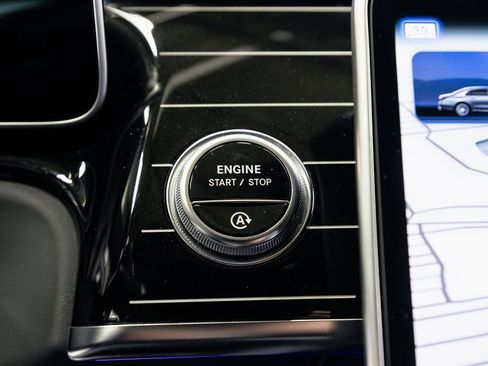 Used 2023 Mercedes-Benz Maybach S 680 4MATIC w/ Manufaktur Leather Package image 16