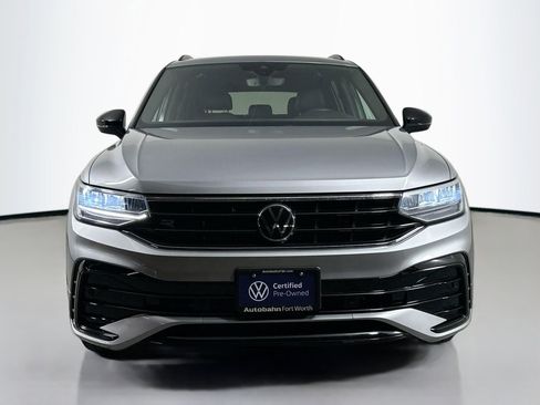 Certified 2023 Volkswagen Tiguan SE R-Line image 2