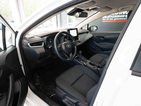Used 2024 Toyota Corolla LE image 8