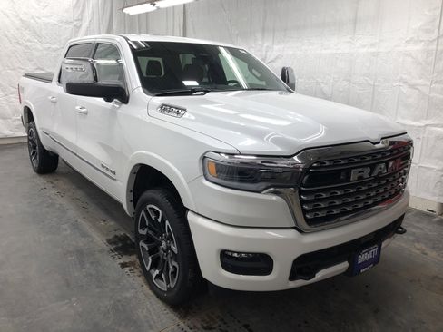 Certified 2025 RAM 1500 Limited AWD/4WD image 4