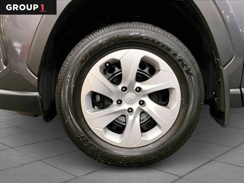 Used 2024 Toyota RAV4 LE image 10