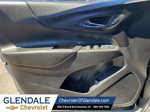 Certified 2024 Chevrolet Equinox LT FWD image 36