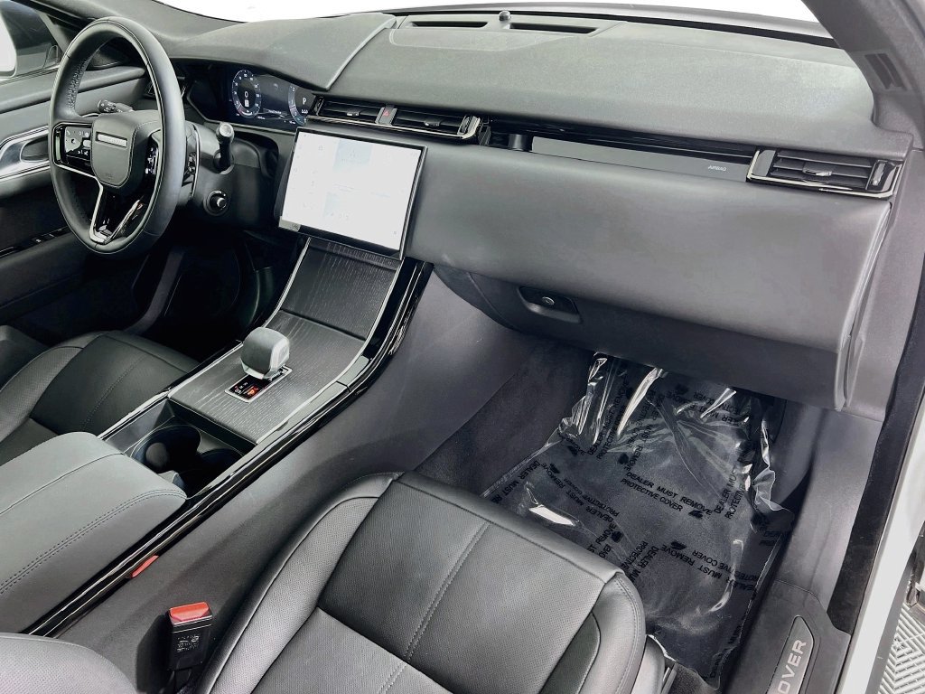 Certified 2026 Land Rover Range Rover Velar S AWD/4WD image 30