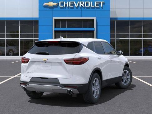 New 2025 Chevrolet Blazer LT w/ Driver Confidence Package image 4