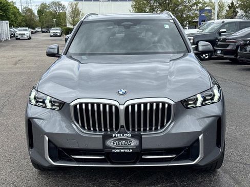 Certified 2024 BMW X5 xDrive40i w/ Premium Package AWD/4WD image 2