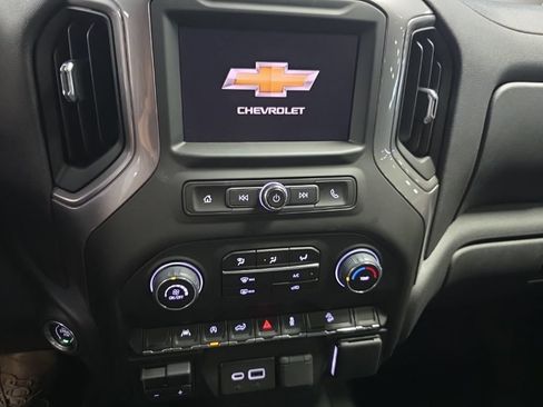 Certified 2023 Chevrolet Silverado 1500 Custom Trail Boss w/ LPO, Dark Essentials Package AWD/4WD image 24
