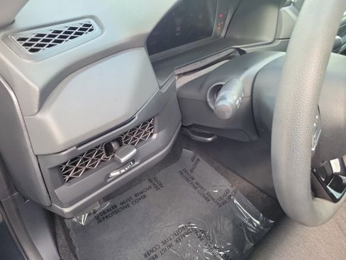Used 2023 Honda Accord EX image 20