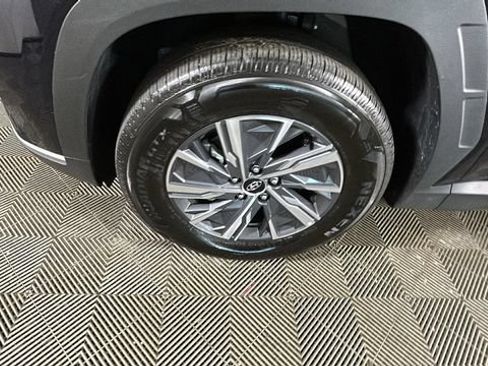Used 2024 Hyundai Tucson Blue AWD/4WD image 9