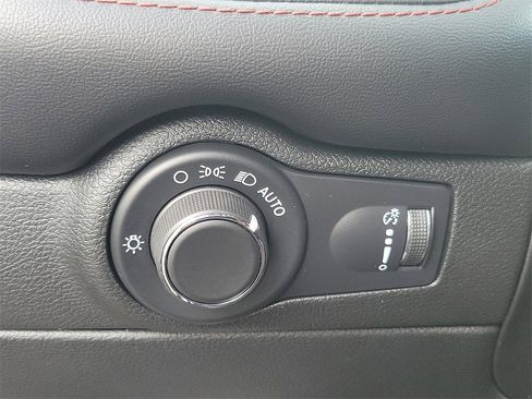 Used 2024 Dodge Durango R/T image 17