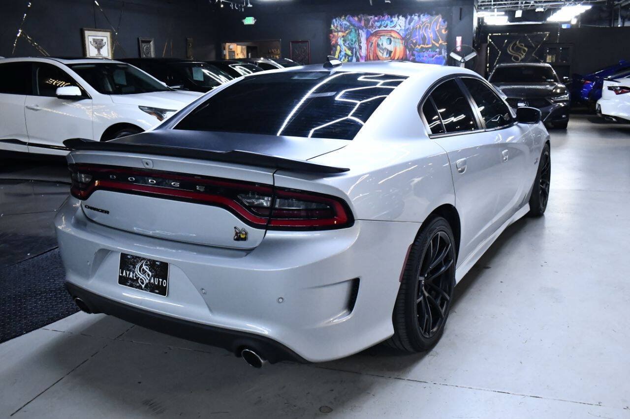 Used 2021 Dodge Charger Scat Pack w/ Dynamics Package RWD image 12