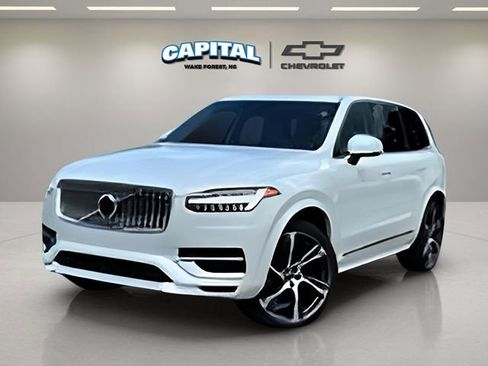 Used 2022 Volvo XC90 T8 Inscription Expression w/ Advanced Package image 6