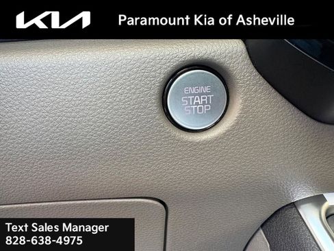 New 2026 Kia Carnival SX image 16