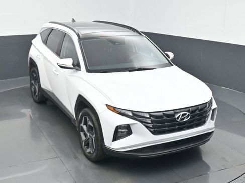 Used 2022 Hyundai Tucson SEL w/ Cargo Package image 3