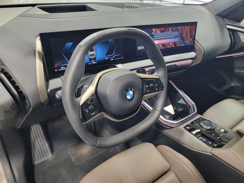 Used 2025 BMW X3 xDrive30i w/ Premium Package AWD/4WD image 11