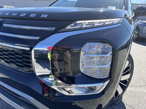 New 2026 Mitsubishi Outlander SE FWD image 8