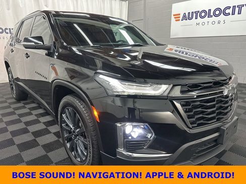 Used 2023 Chevrolet Traverse RS image 1