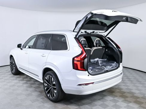 New 2026 Volvo XC90 B6 Ultra w/ Protection Package AWD/4WD image 29