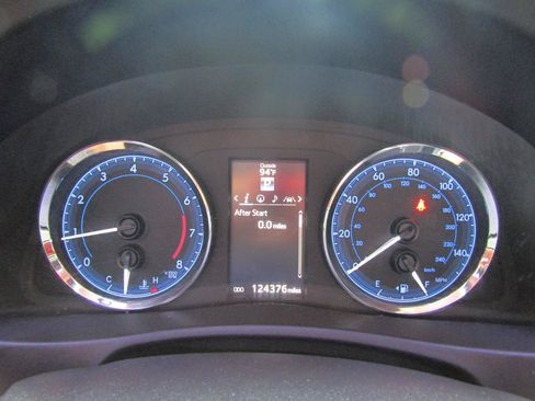 Used 2017 Toyota Corolla XSE w/ Protection Package FWD image 15