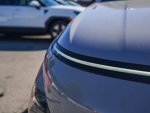 Certified 2025 Hyundai Kona SEL image 10