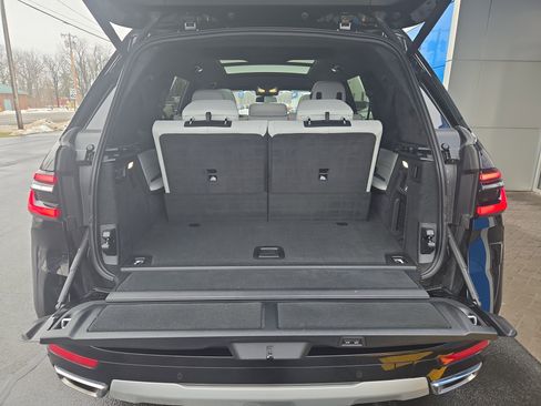 Used 2023 BMW X7 xDrive40i image 22