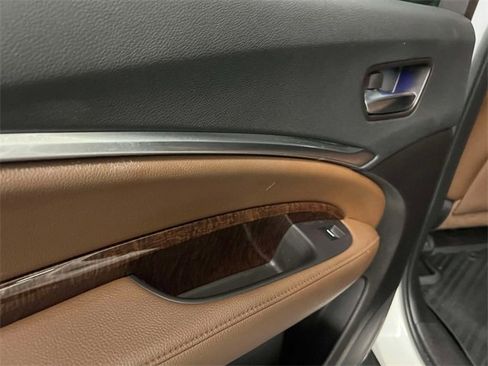 Used 2018 Acura MDX SH-AWD w/ Technology Package image 11