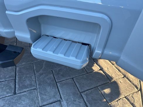 Used 2026 Ford F450 Lariat image 13