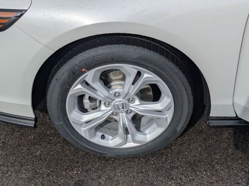 New 2026 Honda Accord LX image 15