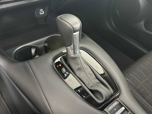 Used 2024 Honda HR-V LX image 30