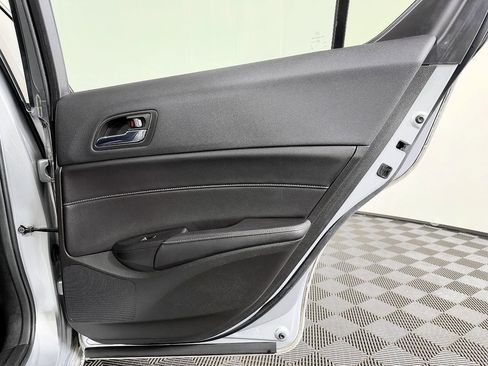Used 2013 Acura ILX w/ Premium Package FWD image 31