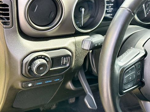 Used 2023 Jeep Wrangler Unlimited w/ Cold Weather Group AWD/4WD image 11