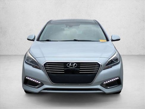 Used 2017 Hyundai Sonata Limited w/ Ultimate Package 02 image 5