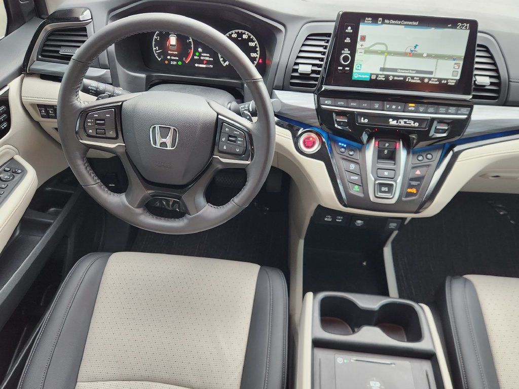 Used 2025 Honda Odyssey Elite image 28