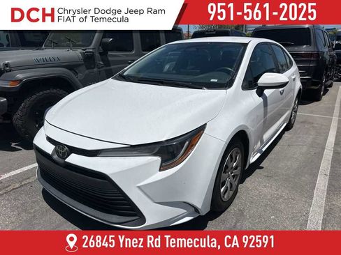Used 2024 Toyota Corolla LE FWD image 1