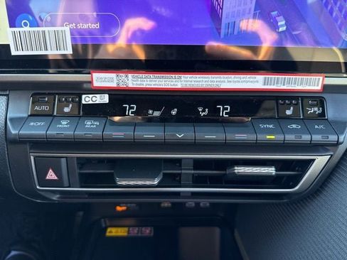 Used 2026 Toyota Camry SE w/ Multimedia Upgrade Package image 26