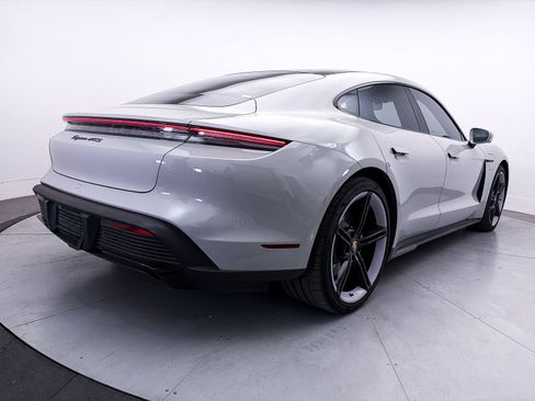 Used 2023 Porsche Taycan GTS AWD/4WD image 18