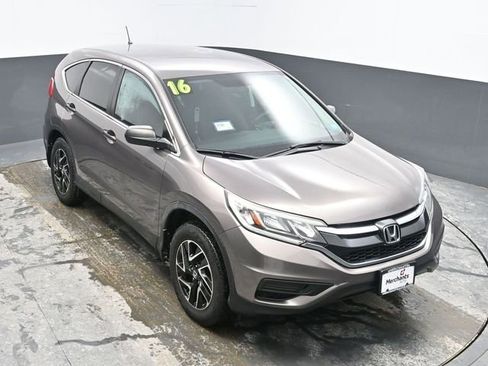 Used 2016 Honda CR-V SE image 24