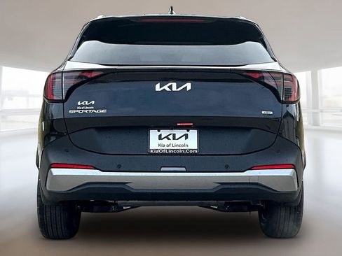 New 2026 Kia Sportage EX image 4