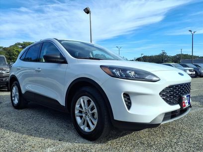 Used 2022 Ford Escape SE