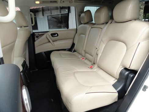 Used 2018 Nissan Armada SL w/ Premium Package AWD/4WD image 11