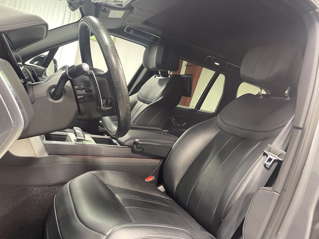Used 2025 Land Rover Range Rover Autobiography AWD/4WD image 22