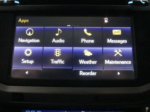 Used 2015 Toyota 4Runner Limited image 42