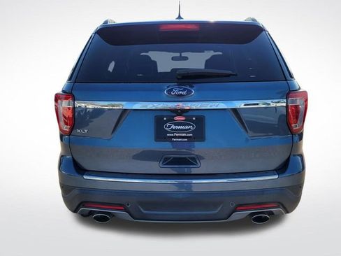 Certified 2018 Ford Explorer XLT w/ Equipment Group 202A image 8