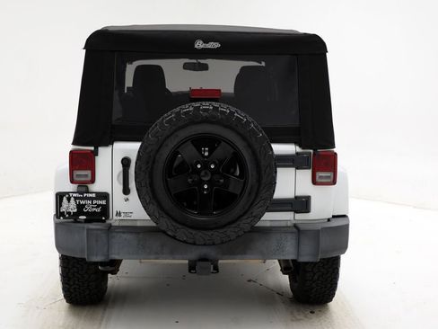 Used 2017 Jeep Wrangler Unlimited Sport w/ Quick Order Package 24S image 8